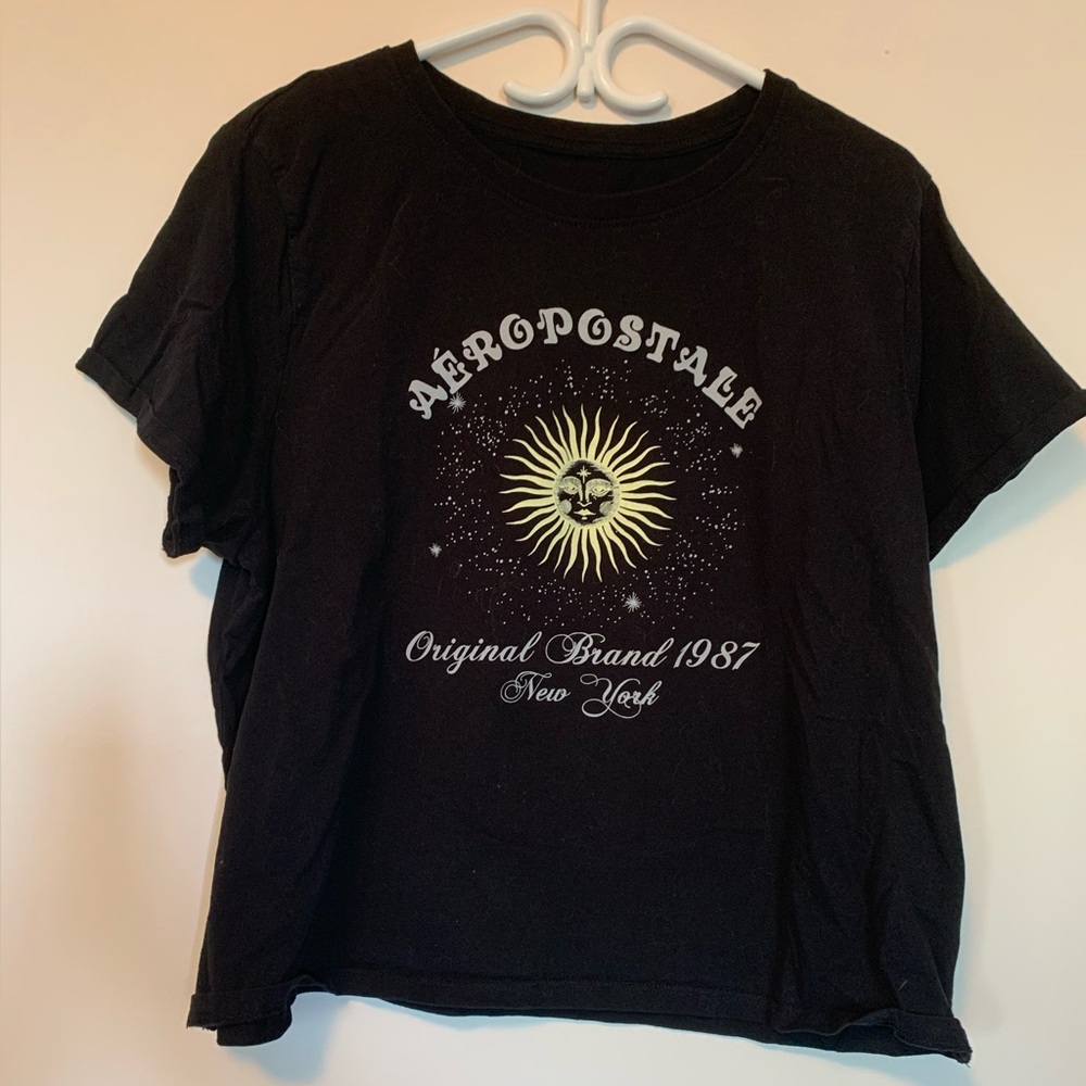 🌼TEES AND TANKS 3 FOR 25$🌼 Aéropostal Cropped Graphic Tee